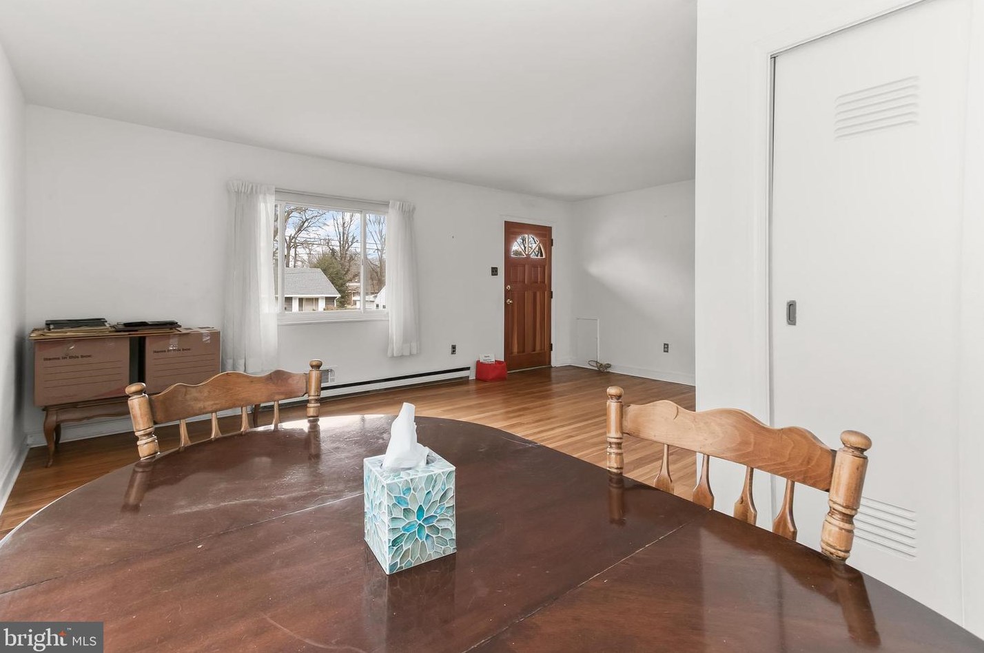 9013 Varnum St, Lanham MD  20706-4206 exterior