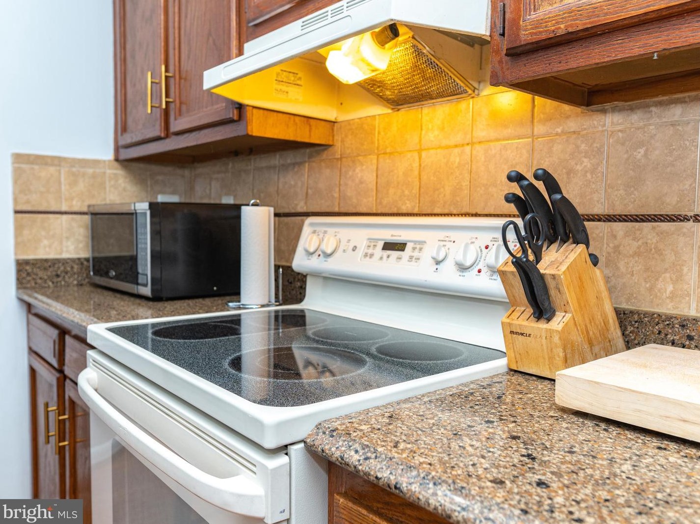 15035 Courtland Pl, Laurel, MD 20707-5611