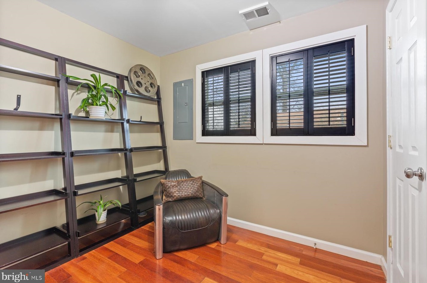 617 Goldleaf Ave, Capitol Heights MD  20743-2417 exterior