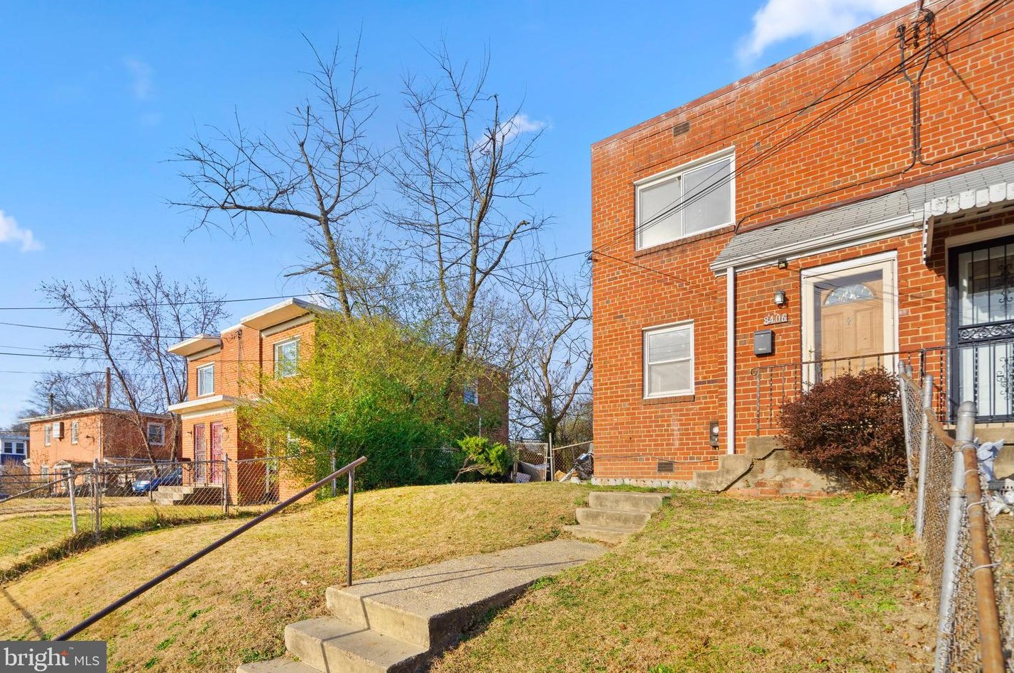 8406 New Hampshire Ave, Silver Spring, MD 20903