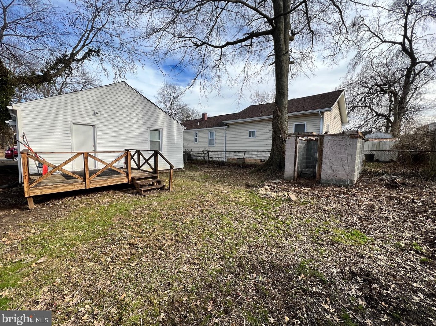 610 Fernleaf Ave, Capitol Heights MD  20743-6002 exterior