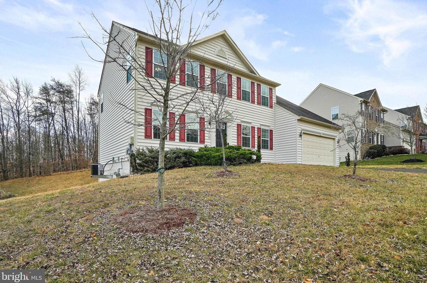 6813 Simmons Ln, Clinton, MD 20735-9720