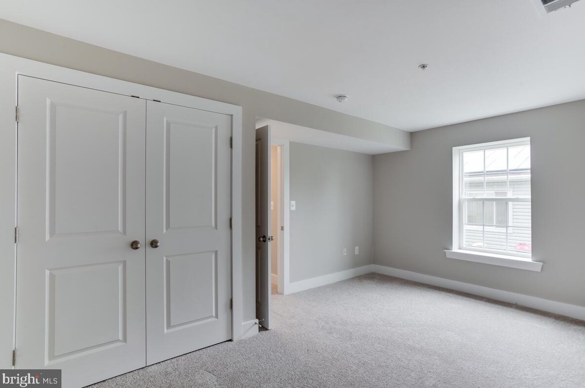 1003 60th Ave, Capitol Heights MD  20743-1421 exterior