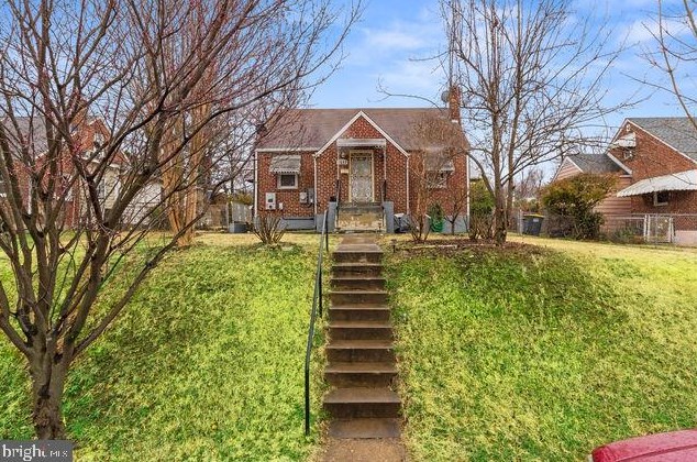 6405 Flanders Dr, Hyattsville, MD 20783
