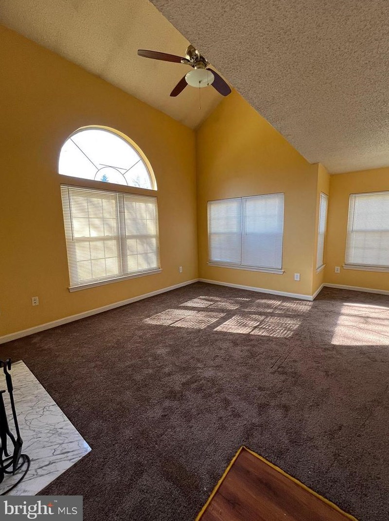 10533 Beacon Ridge Dr #13-102, Bowie, MD