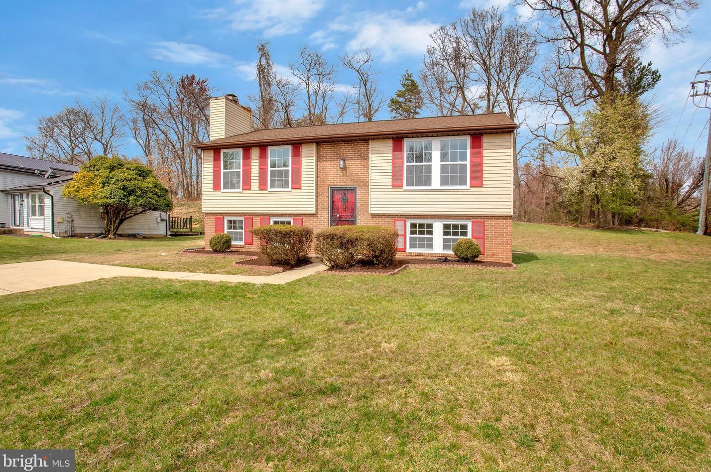 10510 Forestgrove Ln, Bowie, MD 20721