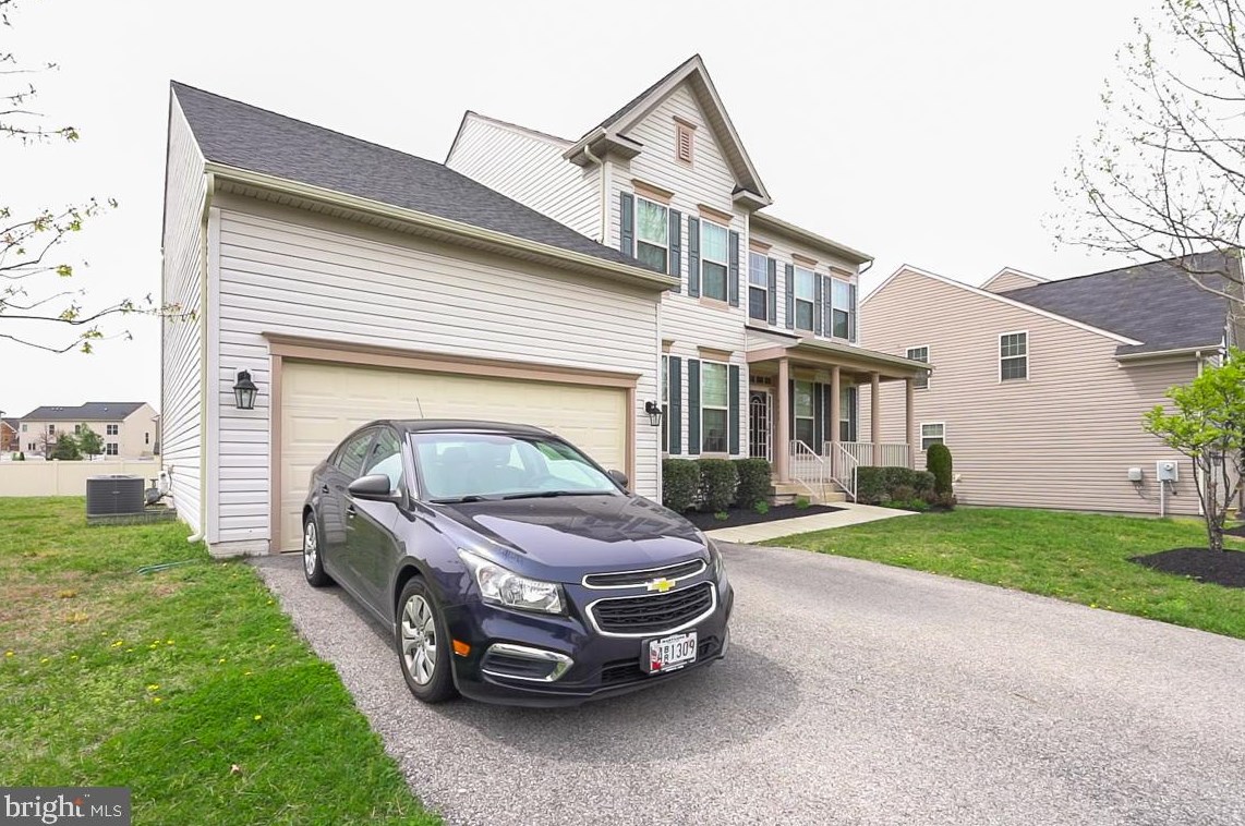 5715 Deer Pond Ln, Suitland, MD 20746