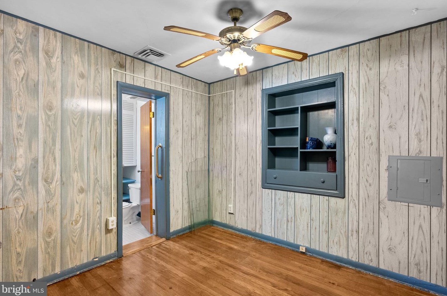 1107 Farmingdale Ave, Capitol Heights MD  20743-1214 exterior