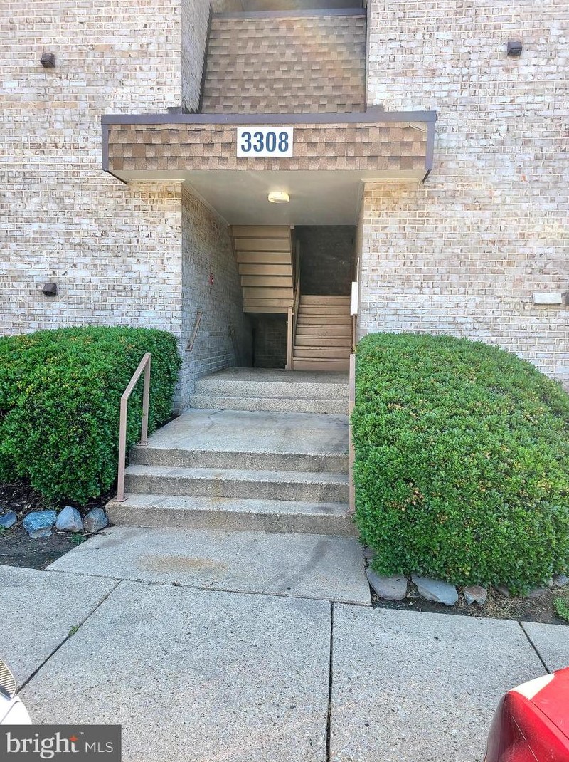 3308 Huntley Sq Dr #a-2, Temple Hills, MD 20748