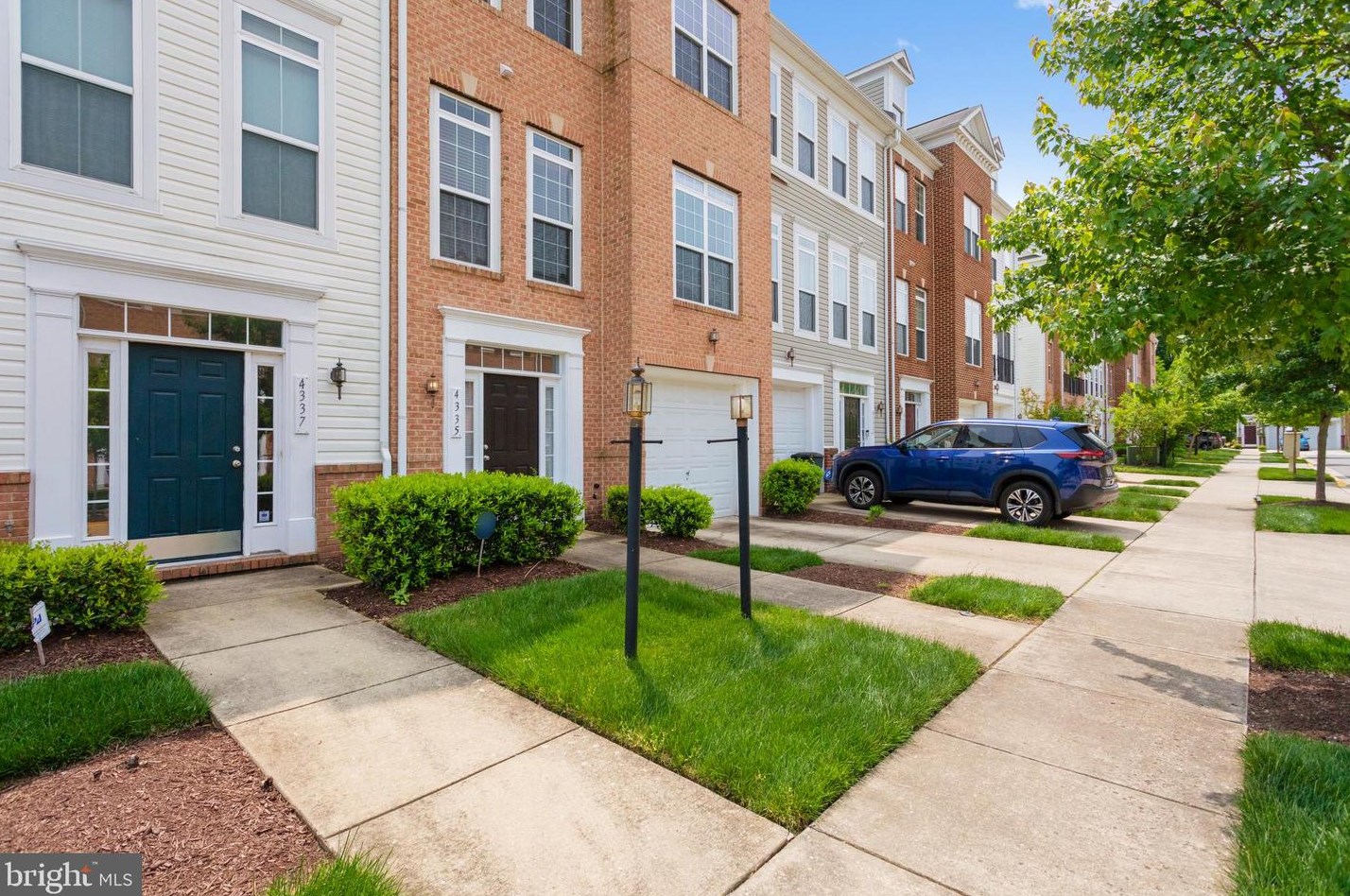 4335 Talmadge Cir, Suitland, MD 20746