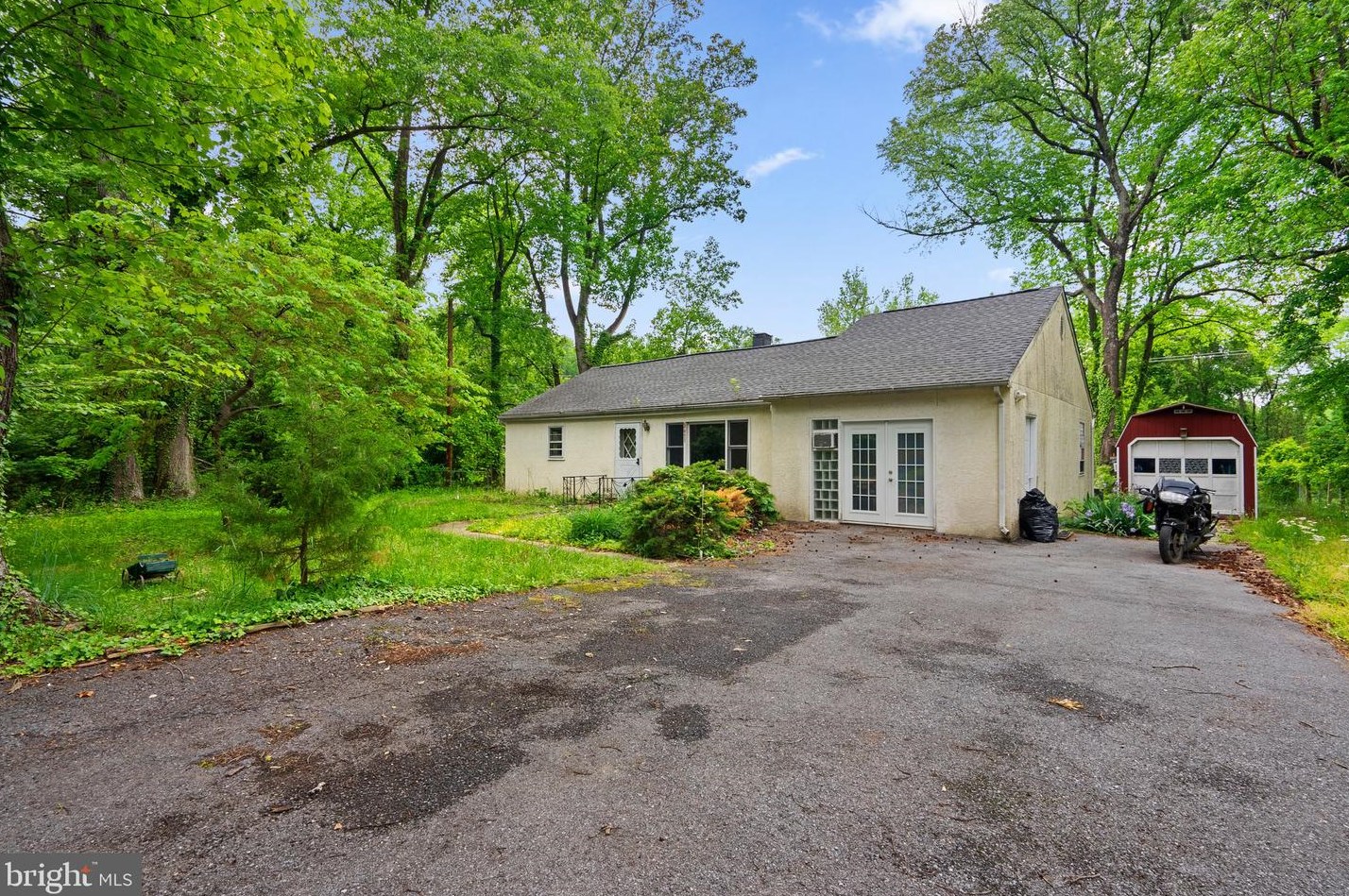 14909 White Hall Ave, Accokeek, MD 20607