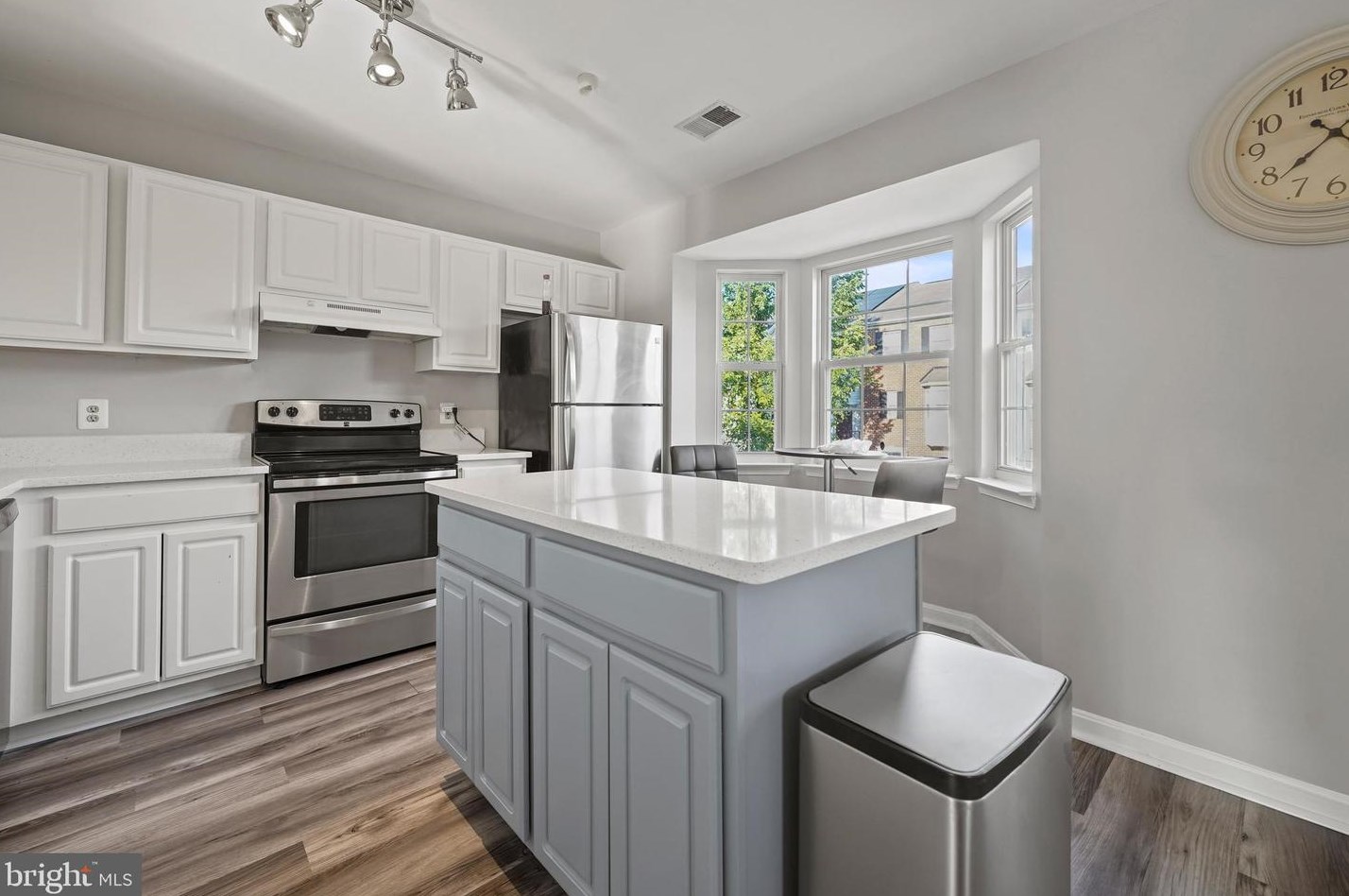 4807 Cowslip Ct, Oxon Hill MD  20745-3406 exterior