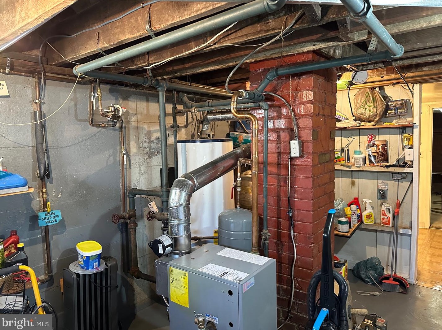 5414 Brenner St, Capitol Heights MD  20743-6212 exterior