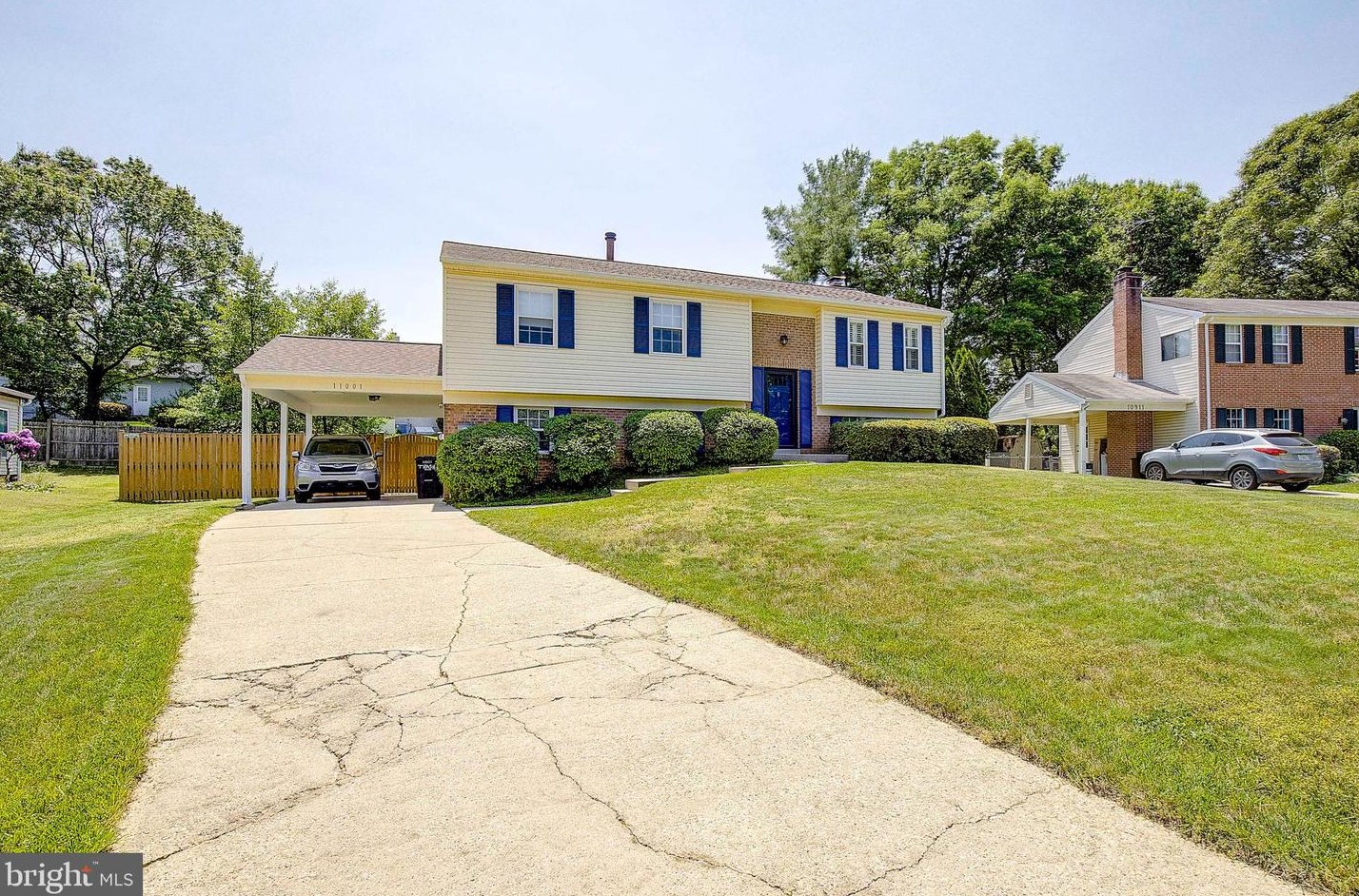 11001 Fruitwood Dr, Bowie, MD 20720