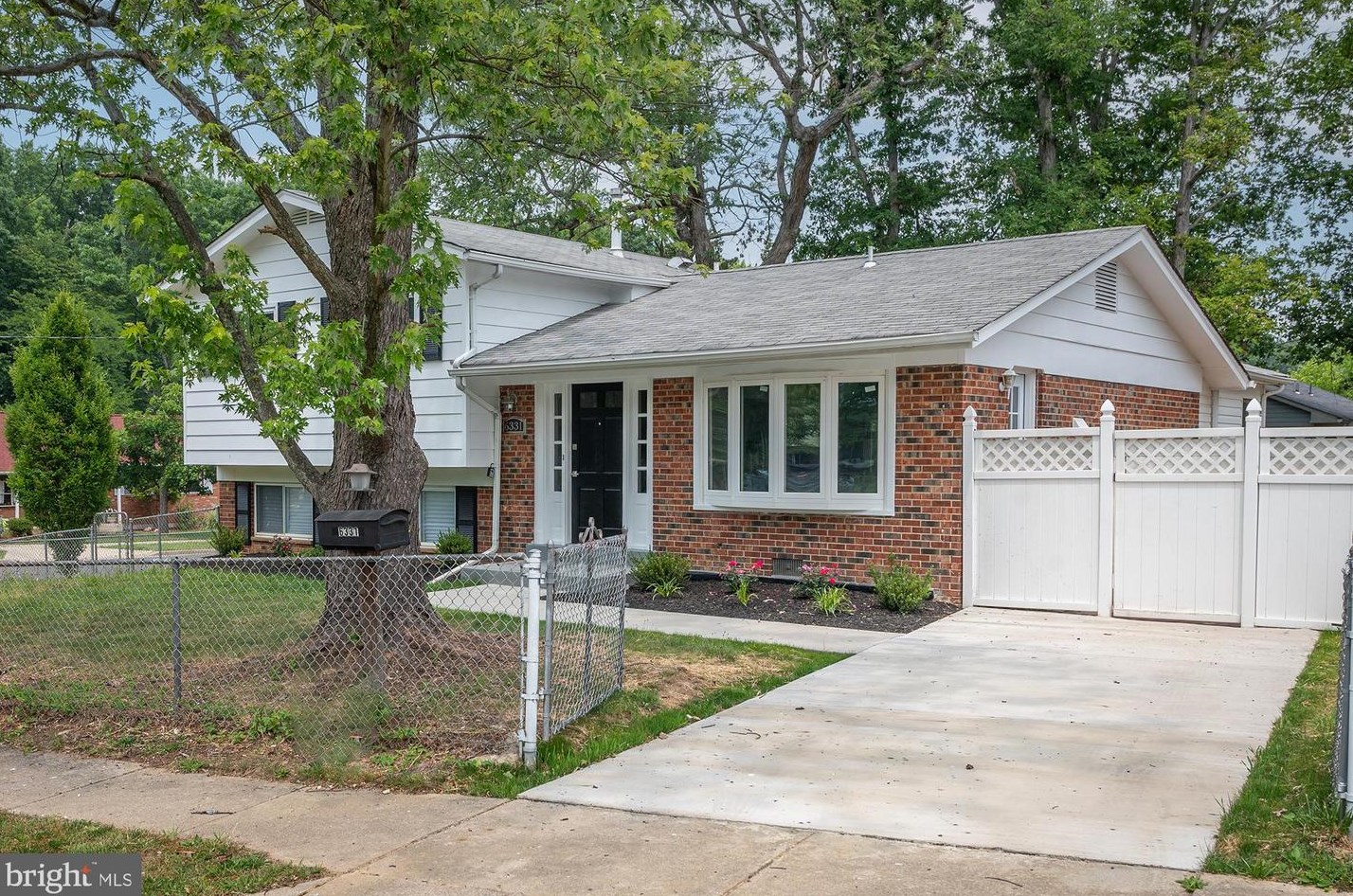 6331 Hardwood Dr, Lanham, MD 20706-2858