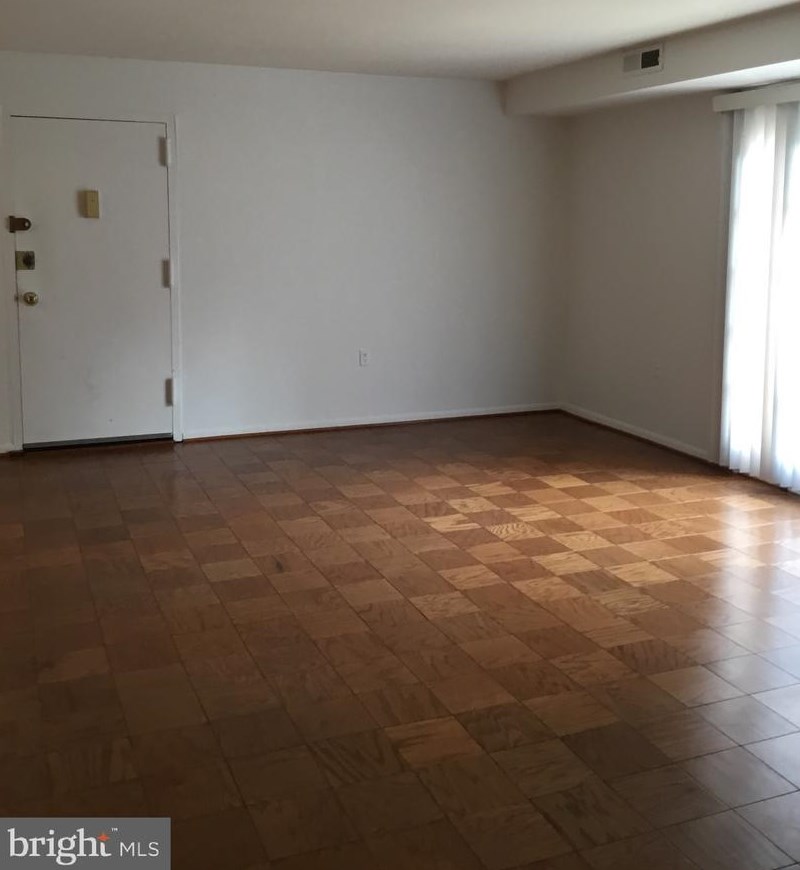 3801 Swann Rd #201, Suitland, MD 20746