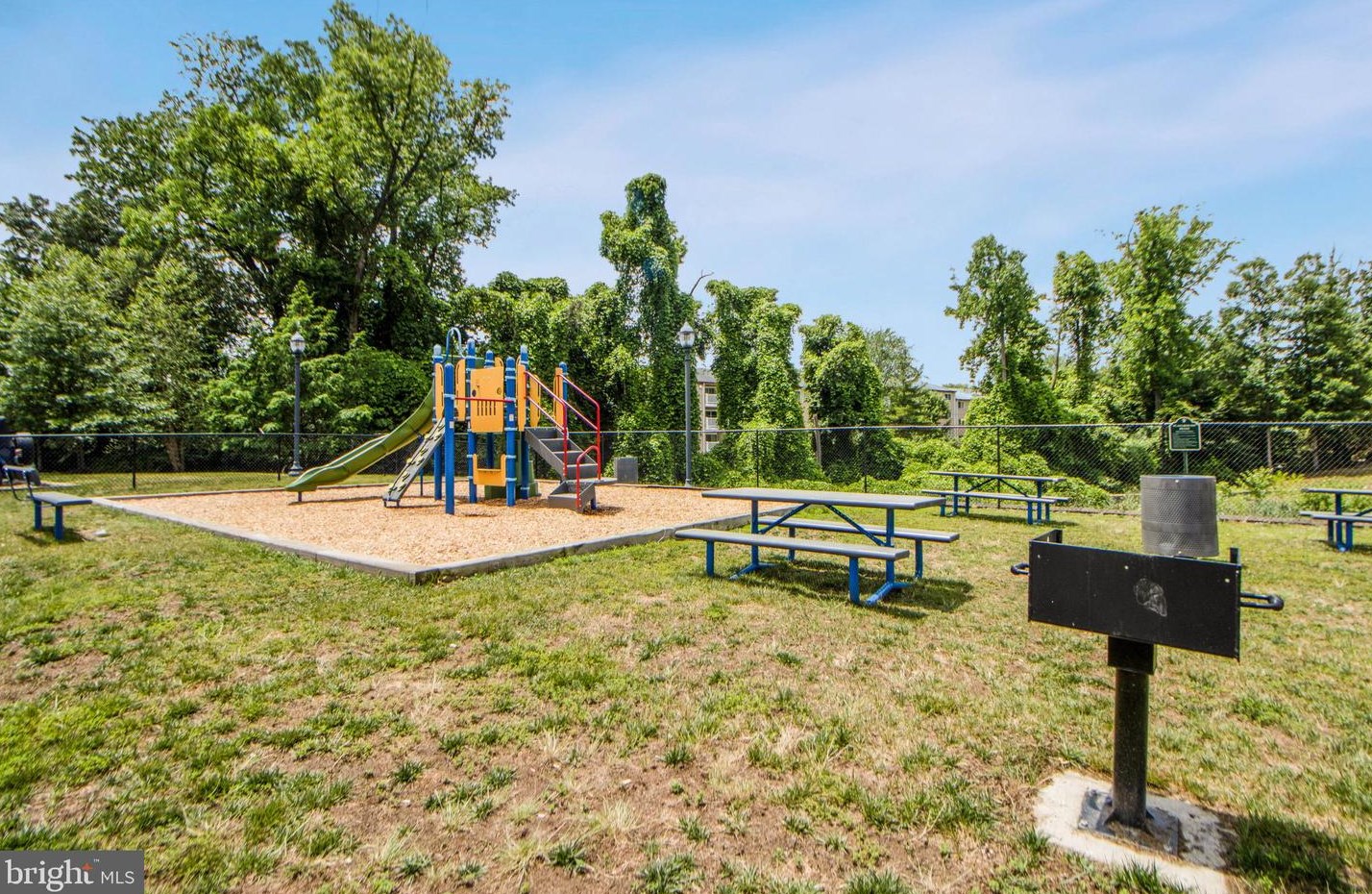 5606 Virginia Ln, Oxon Hill MD  exterior