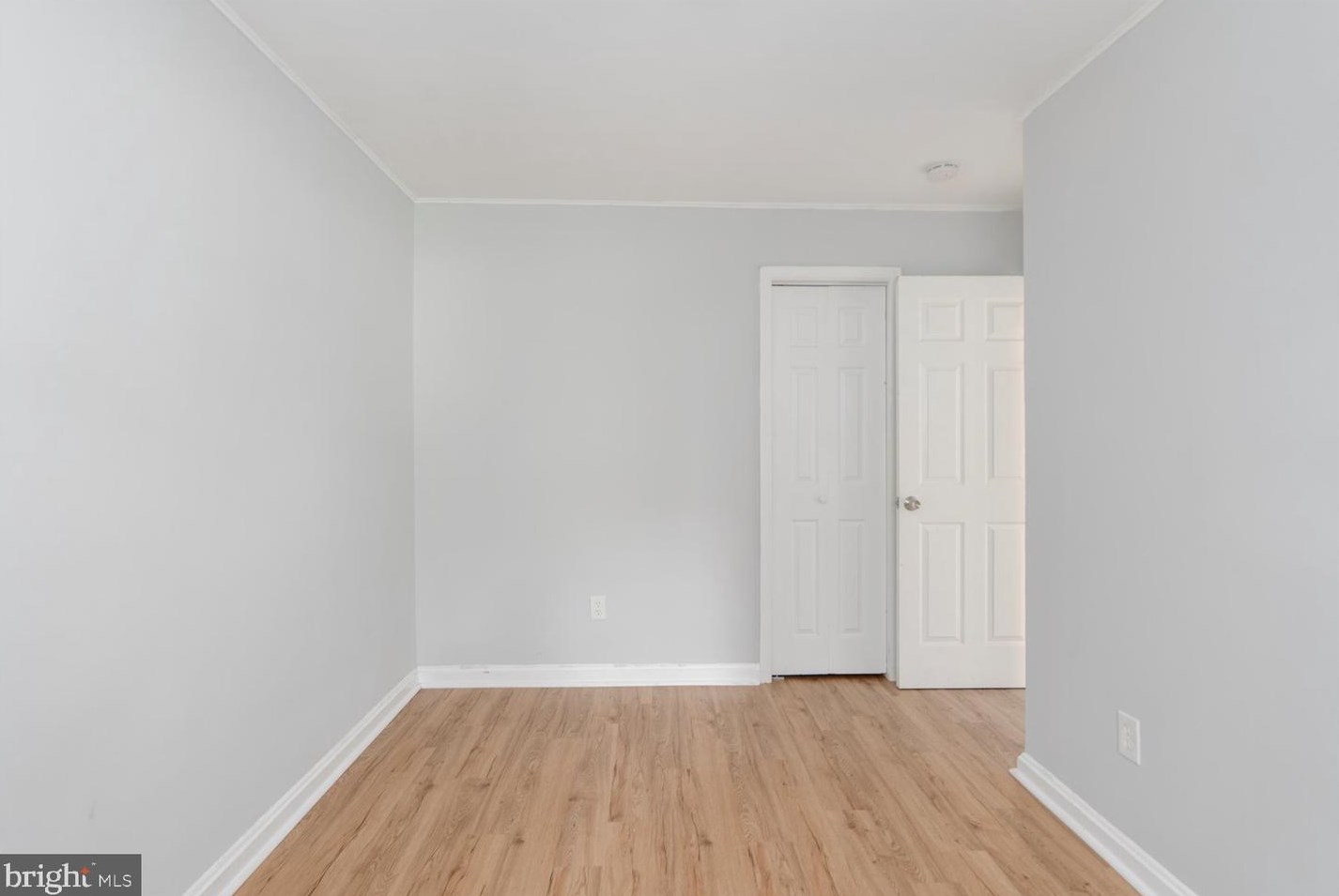 5202 Leverett St, Oxon Hill MD  20745-2032 exterior