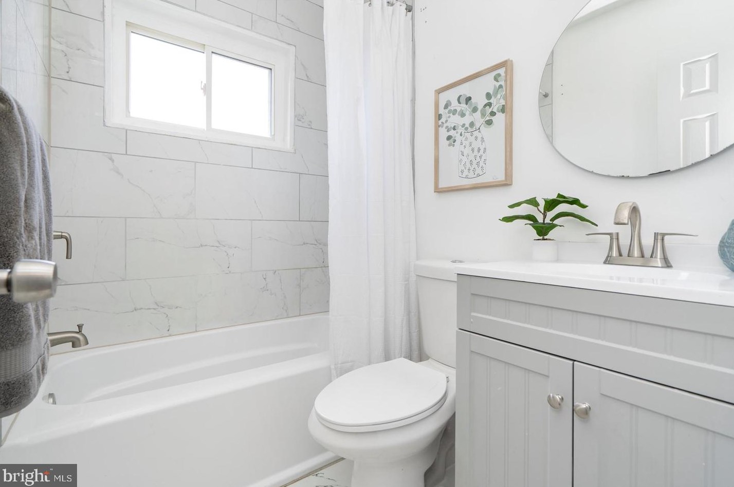 5202 Leverett St, Oxon Hill MD  20745-2032 exterior