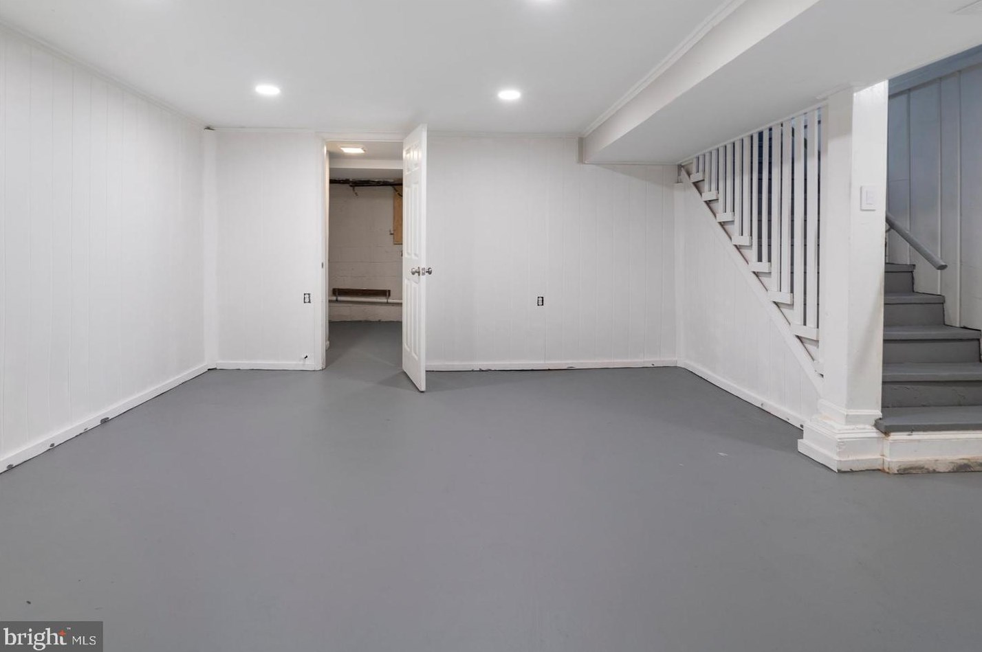 5202 Leverett St, Oxon Hill MD  20745-2032 exterior