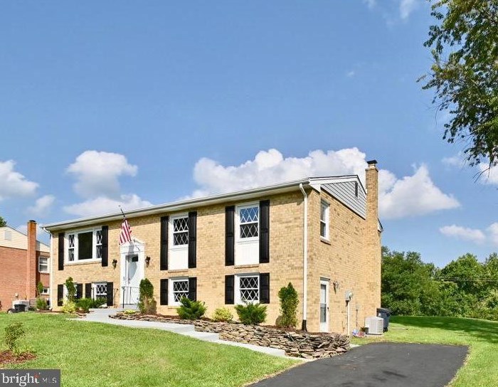 13102 Gerry Rd, Clinton, MD 20735-4512