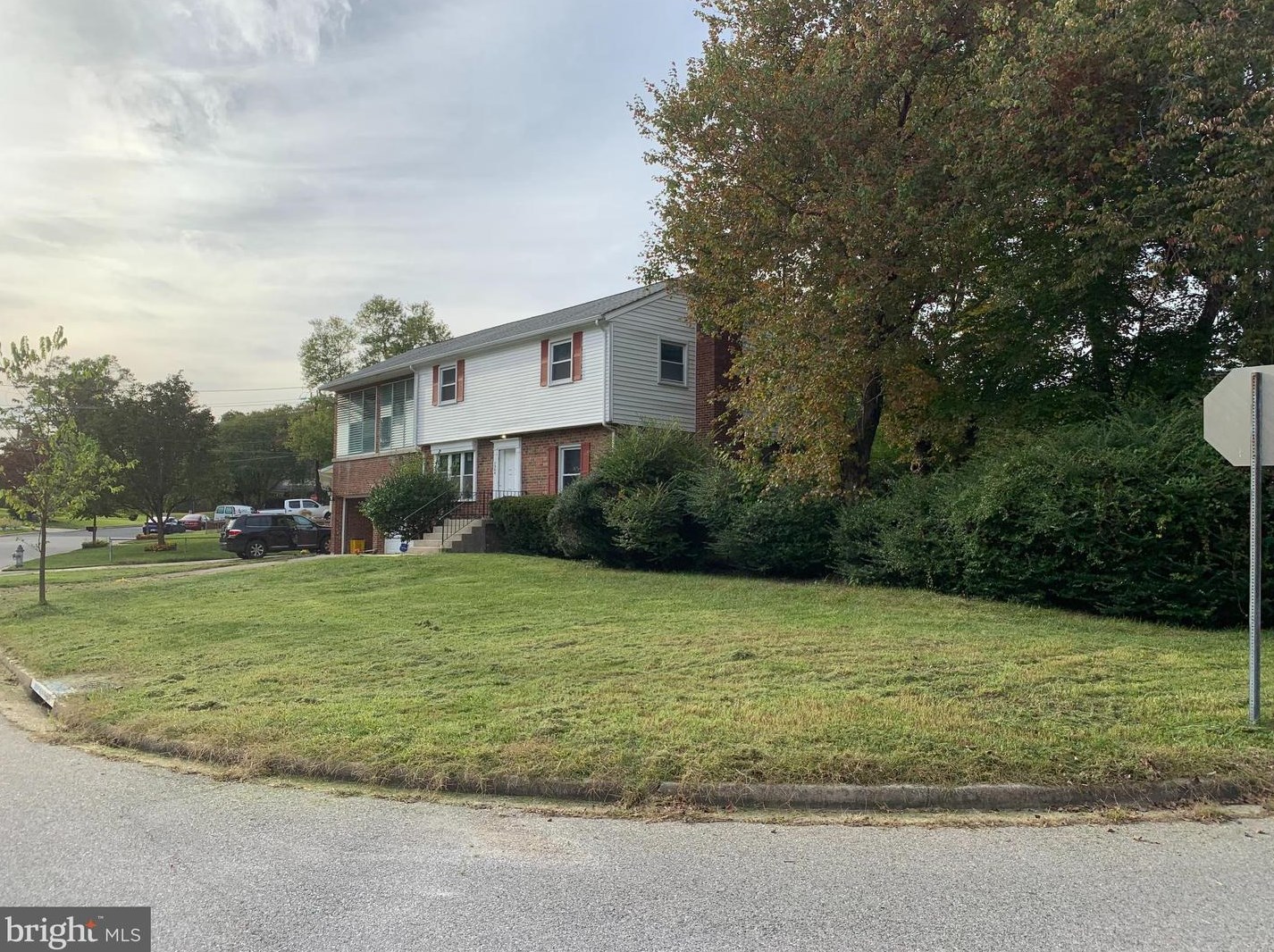 7504 Millrace Rd, Capitol Heights MD 20743-3426 exterior