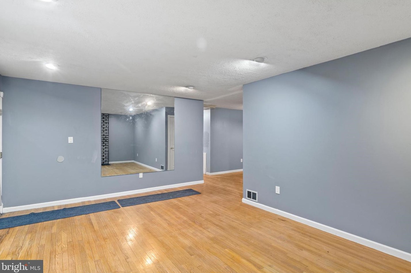 9923 Franklin Ave, Glenn Dale, MD 20769-9278