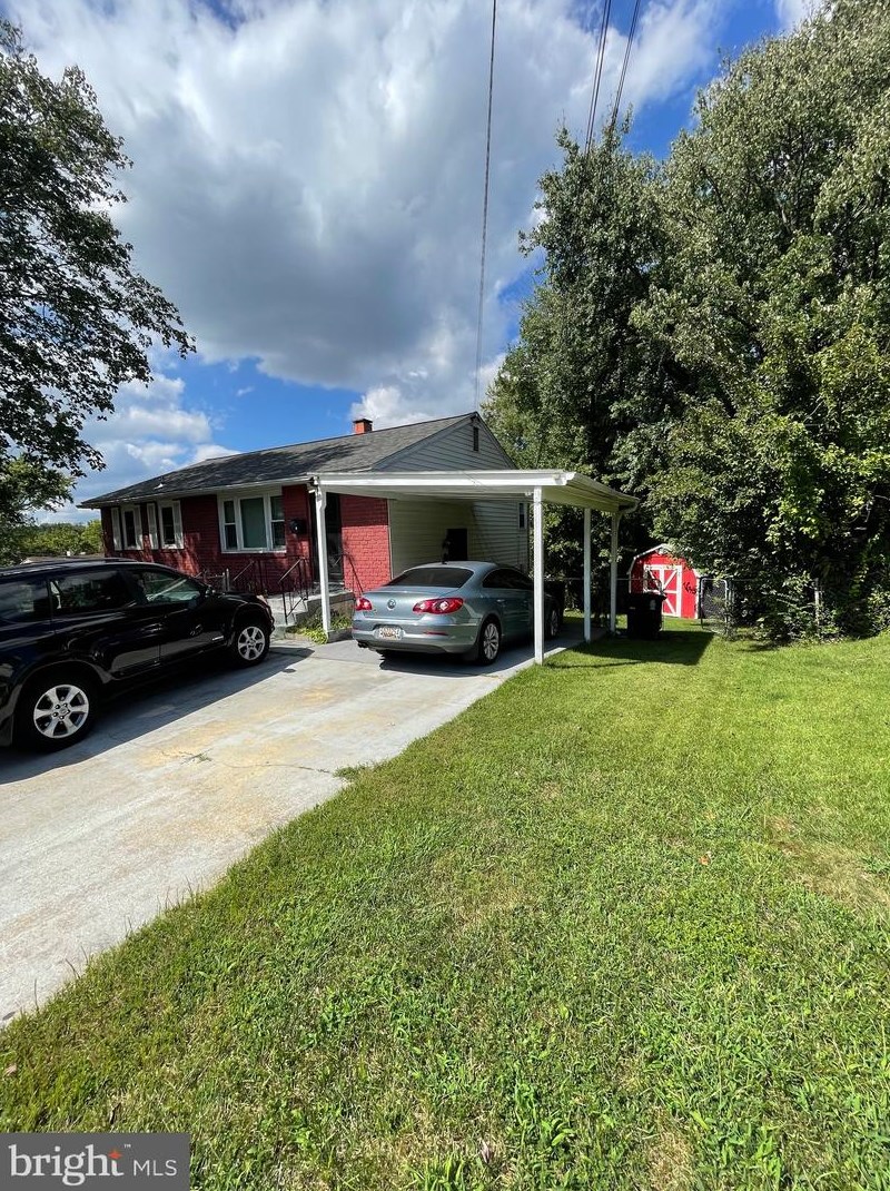 7200 Powhatan St, Lanham, MD 20706-1232