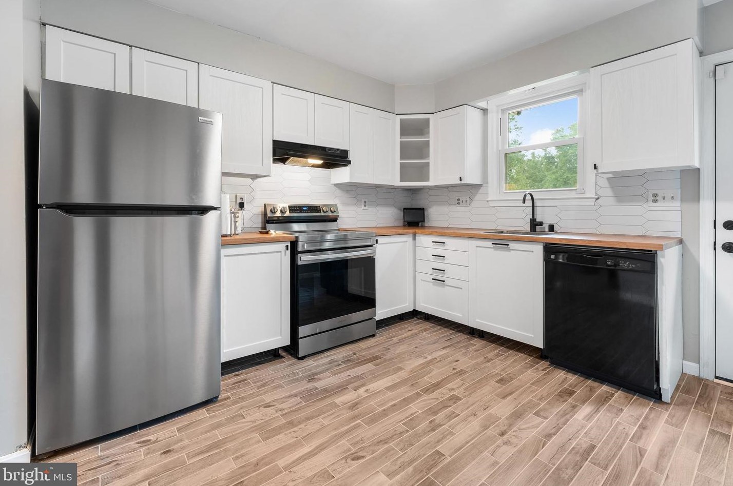 3307 Clavier Pl, Clinton MD 20735-1015 exterior