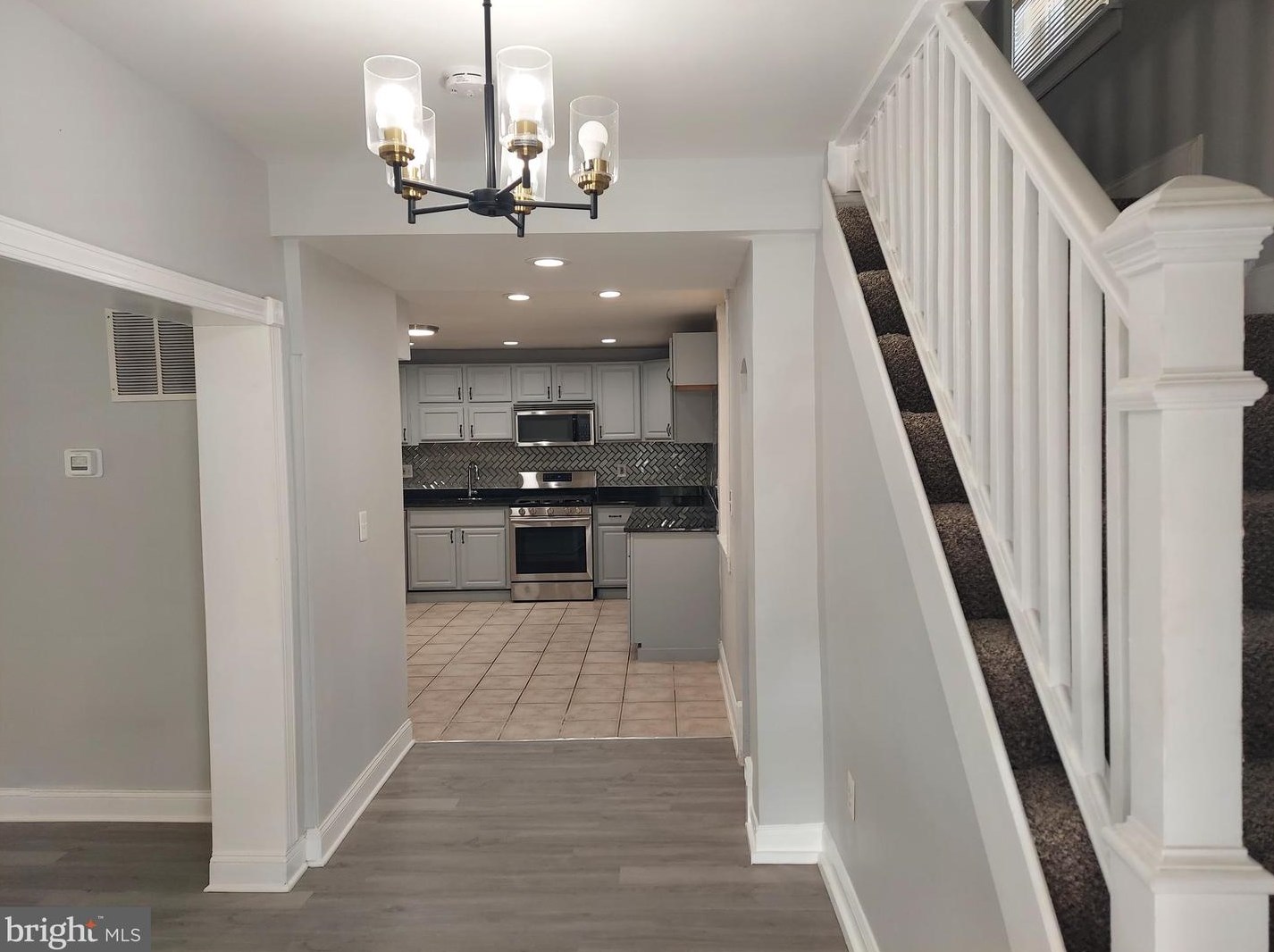 621 Nova Ave, Capitol Heights, MD 20743-2922