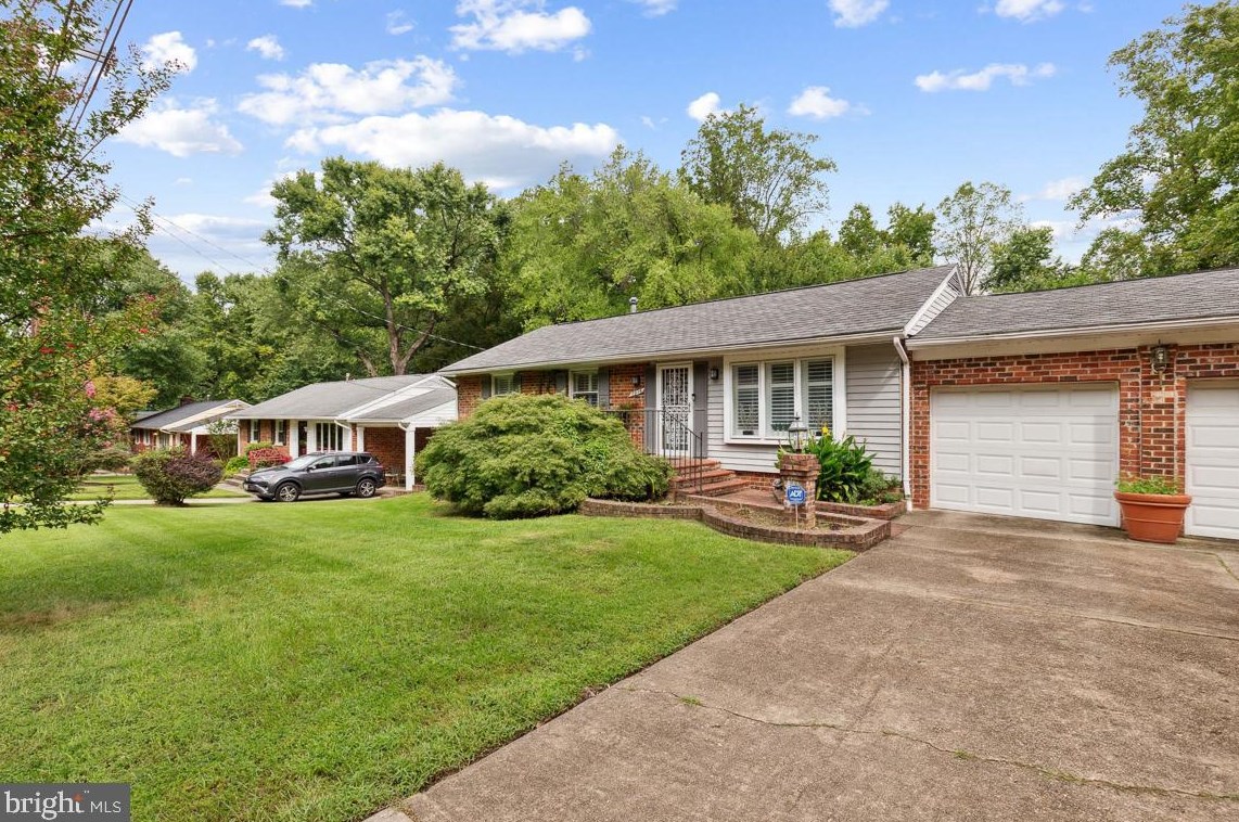 7916 Beechnut Rd, Capitol Heights MD  20743-4732 exterior