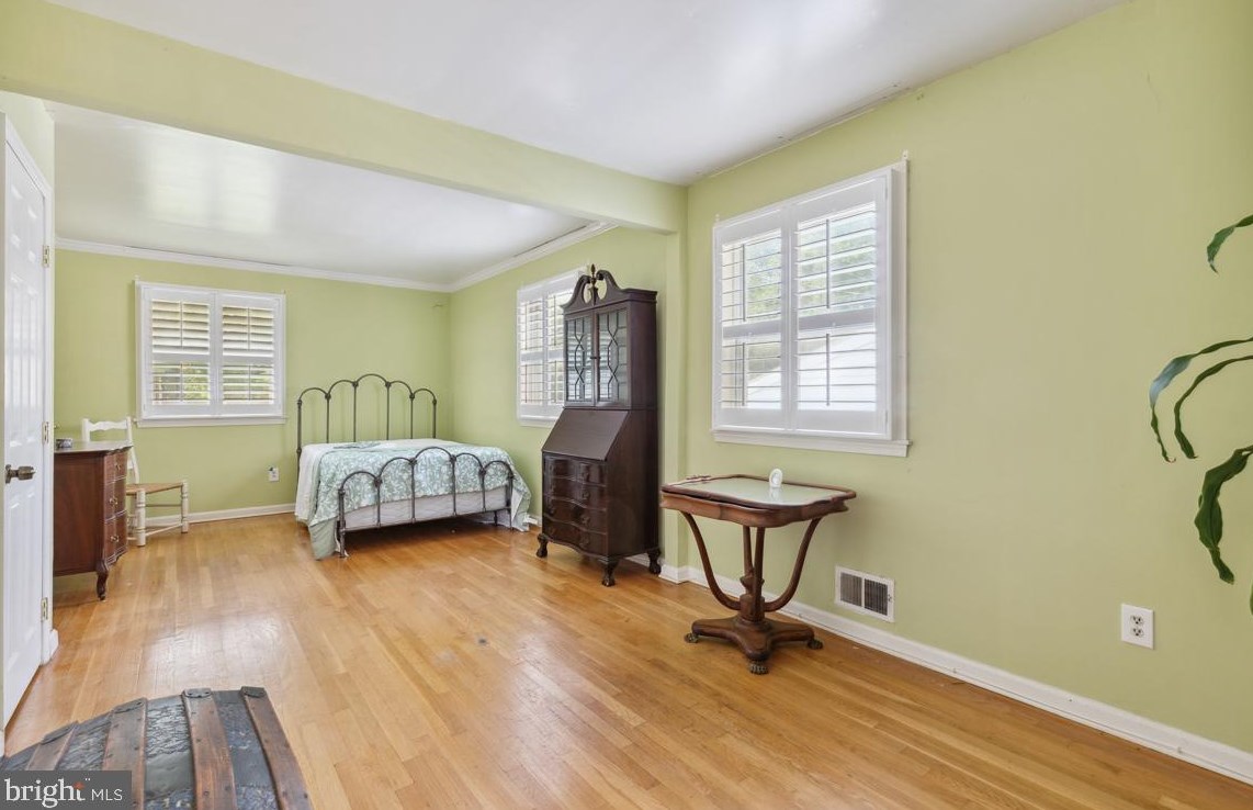 7916 Beechnut Rd, Capitol Heights MD 20743-4733 exterior