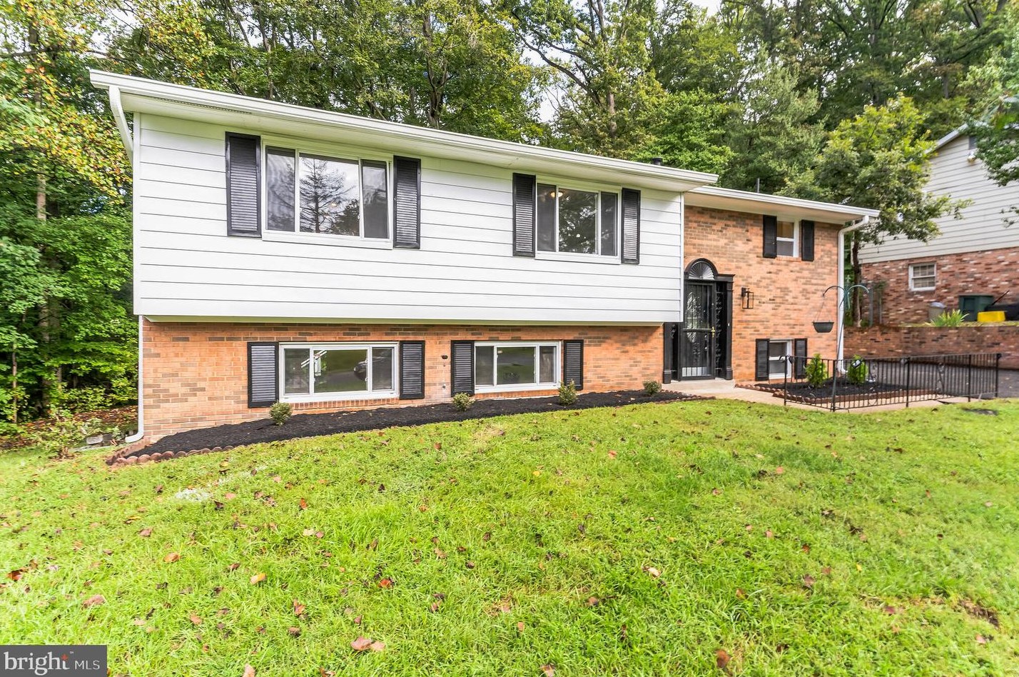 6102 Buckler Rd, Clinton, MD 20735-3416