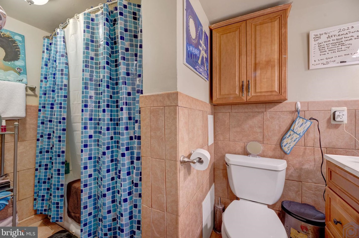 6815 Drylog St, Capitol Heights MD 20743-2401 exterior