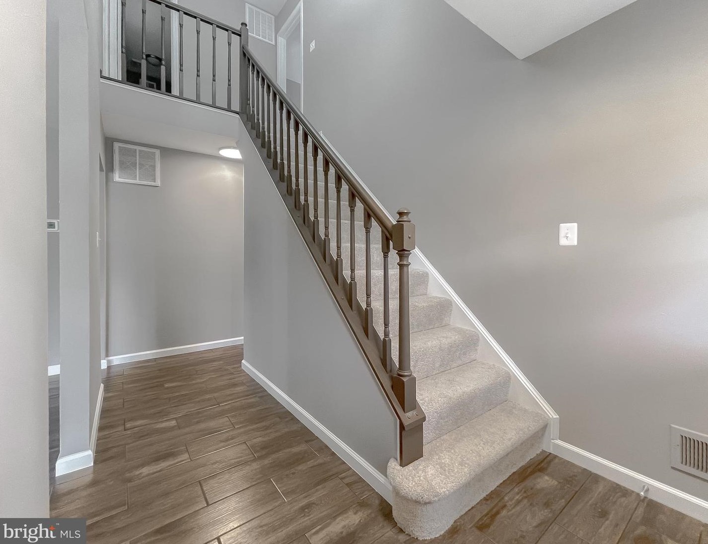 7605 Fox Hunt Ct, Clinton MD 20735-3063 exterior