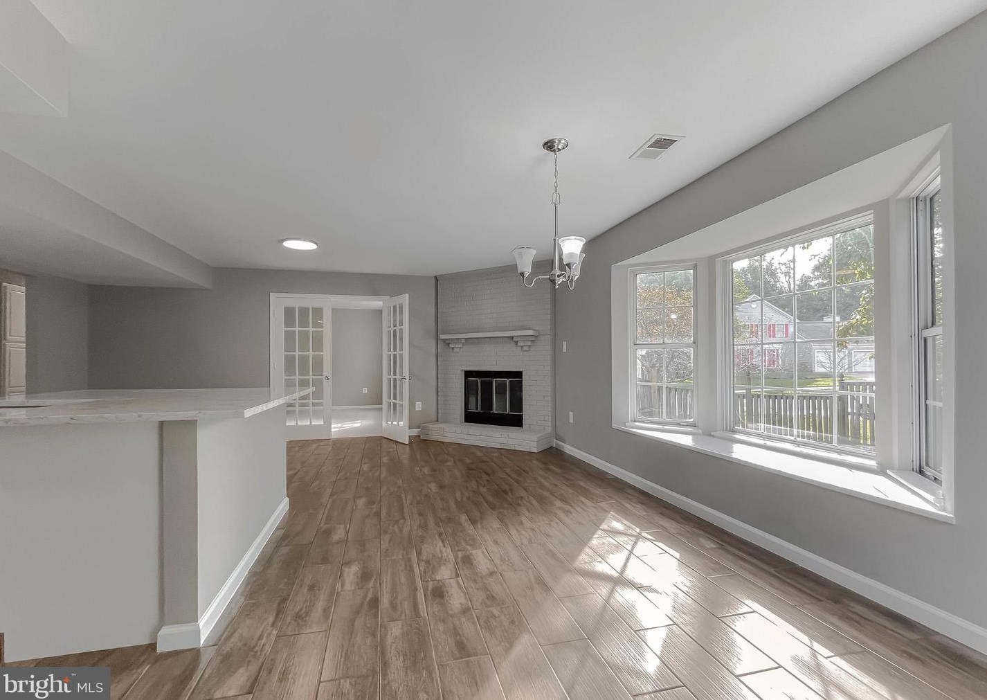 7605 Fox Hunt Ct, Clinton MD 20735-3063 exterior