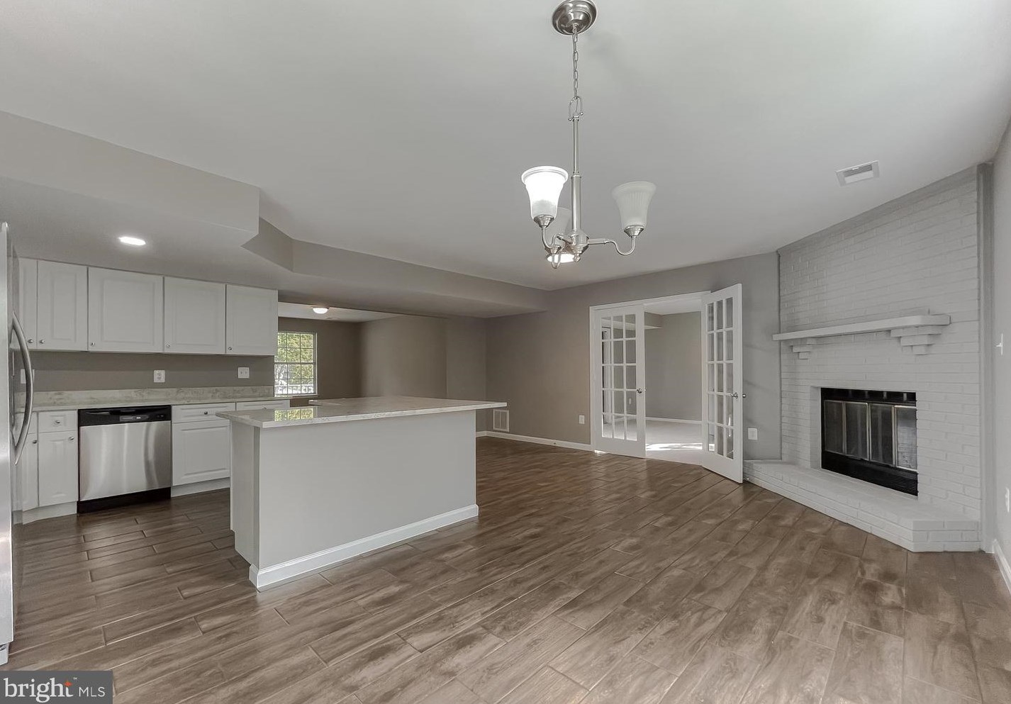 7605 Fox Hunt Ct, Clinton MD 20735-3063 exterior