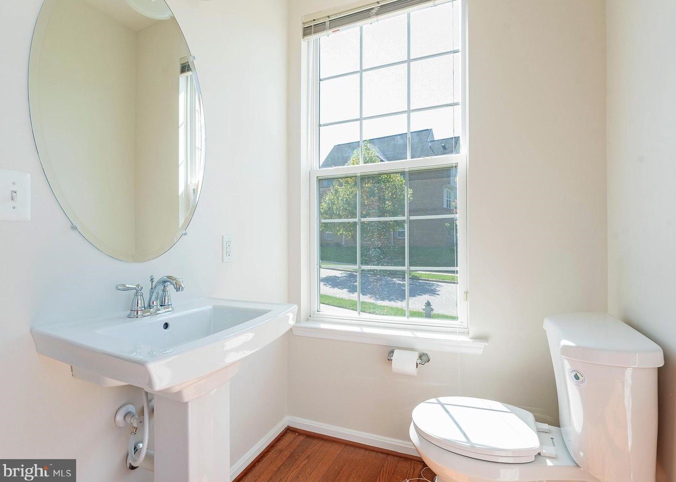 101 Gray St, Capitol Heights MD 20743-1213 exterior