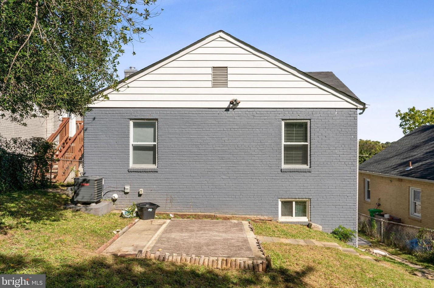 4219 Vine St, Capitol Heights MD 20743-5833 exterior