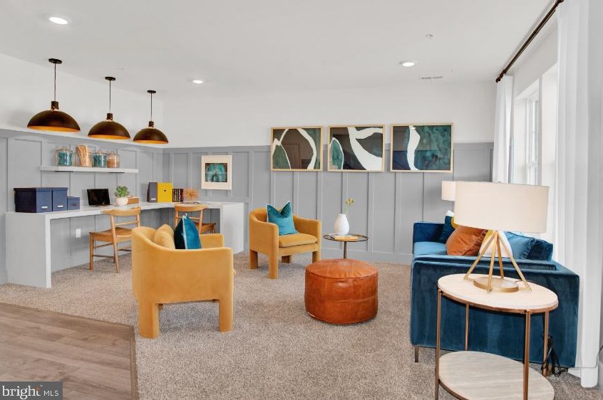 8756 Mimosa Ave, Clinton MD  20735-2647 exterior