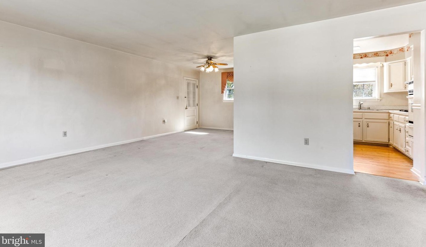 6701 Eilerson St, Clinton, MD 20735-4028