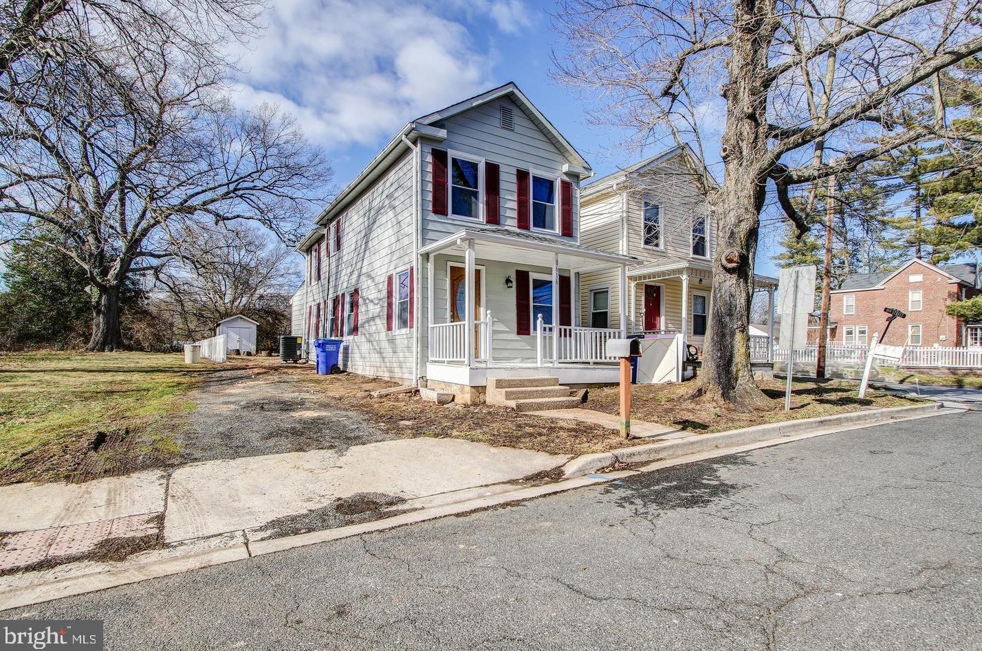 8616 Maple Ave, Bowie, MD 20720