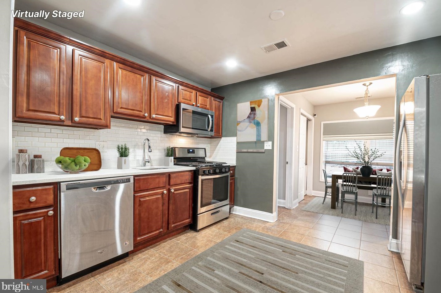 5031 Emo St, Capitol Heights MD  20743-2858 exterior