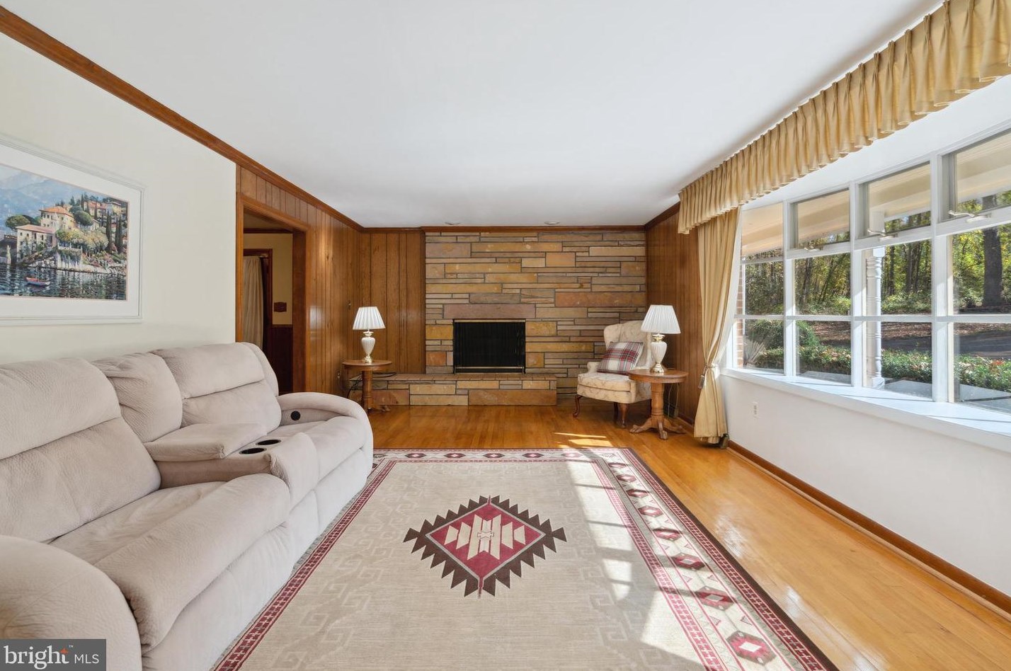 8006 Holly Ln, Clinton MD  20735-3129 exterior