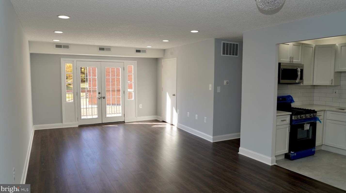 3813 Swann Rd #202, Suitland, MD 20746
