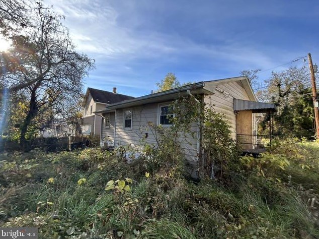 5809 Dade St, Capitol Heights MD  20743-2032 exterior