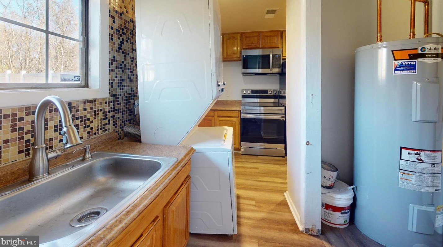 837 Eastern Ave, Capitol Heights MD  20743-1322 exterior