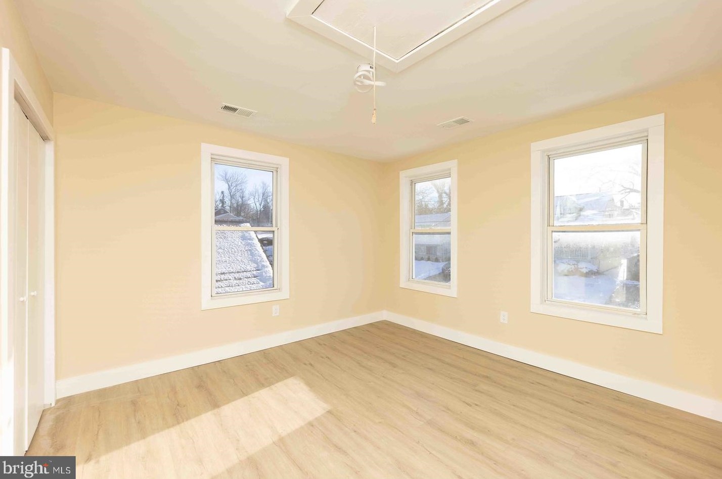 409 69th Pl, Capitol Heights MD  20743-2231 exterior