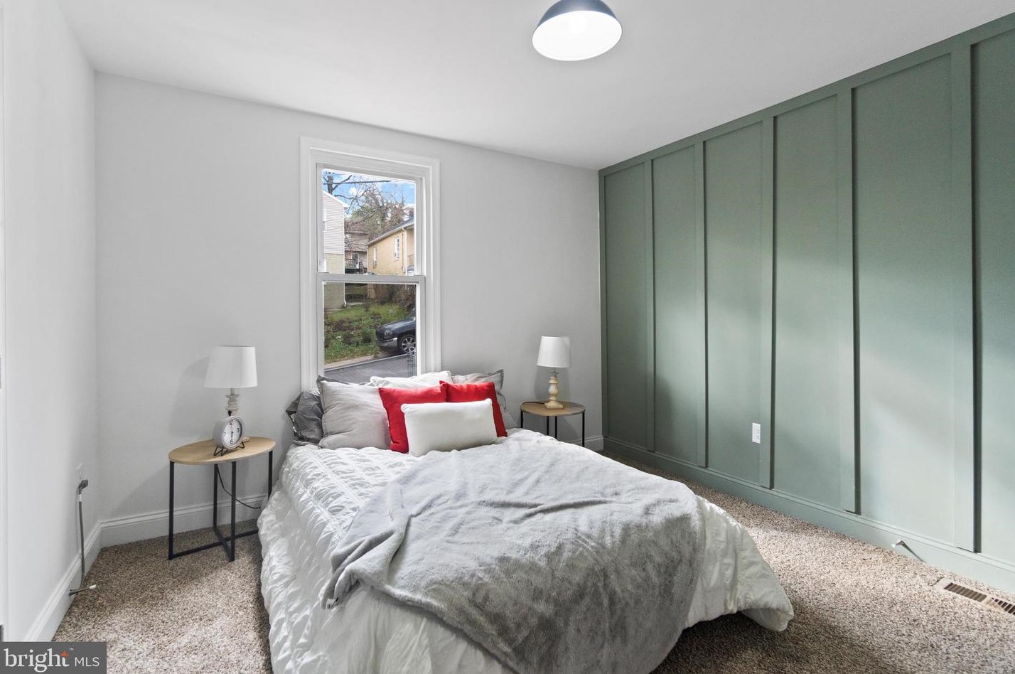 4222 Vine St, Capitol Heights MD 20743-5834 exterior