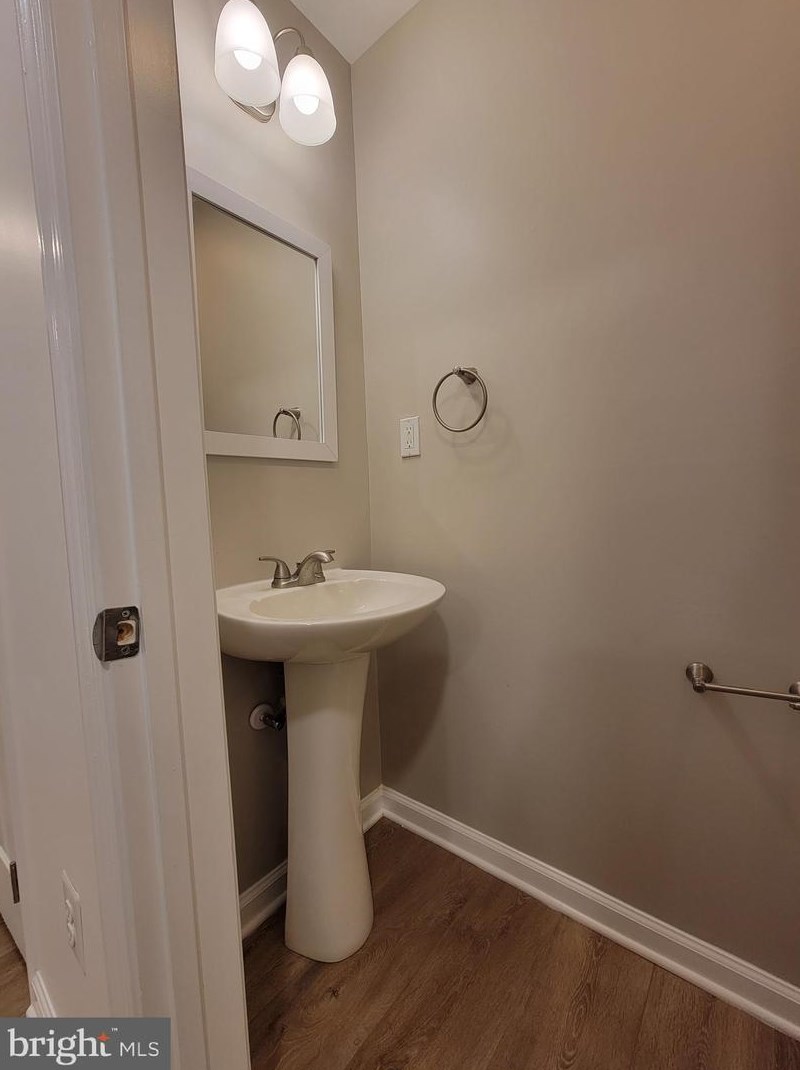 310 Dateleaf Ave, Capitol Heights MD  20743-2524 exterior